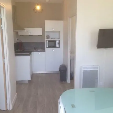 Apartment Alinoa *