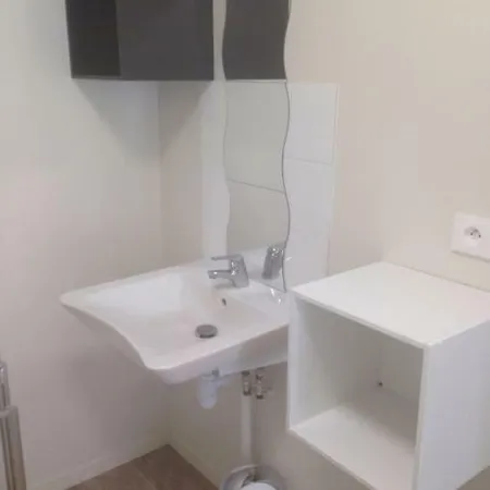 Apartment Alinoa *
