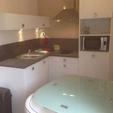 Alinoa Apartment *